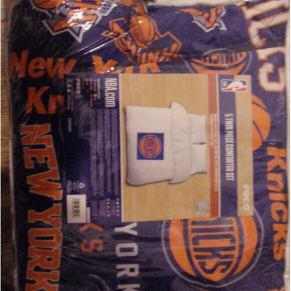 FOCO NBA Bucks Team Logo Bed in a Bag Comforter, Sheets, Pillow Cases - Picture 7 of 10